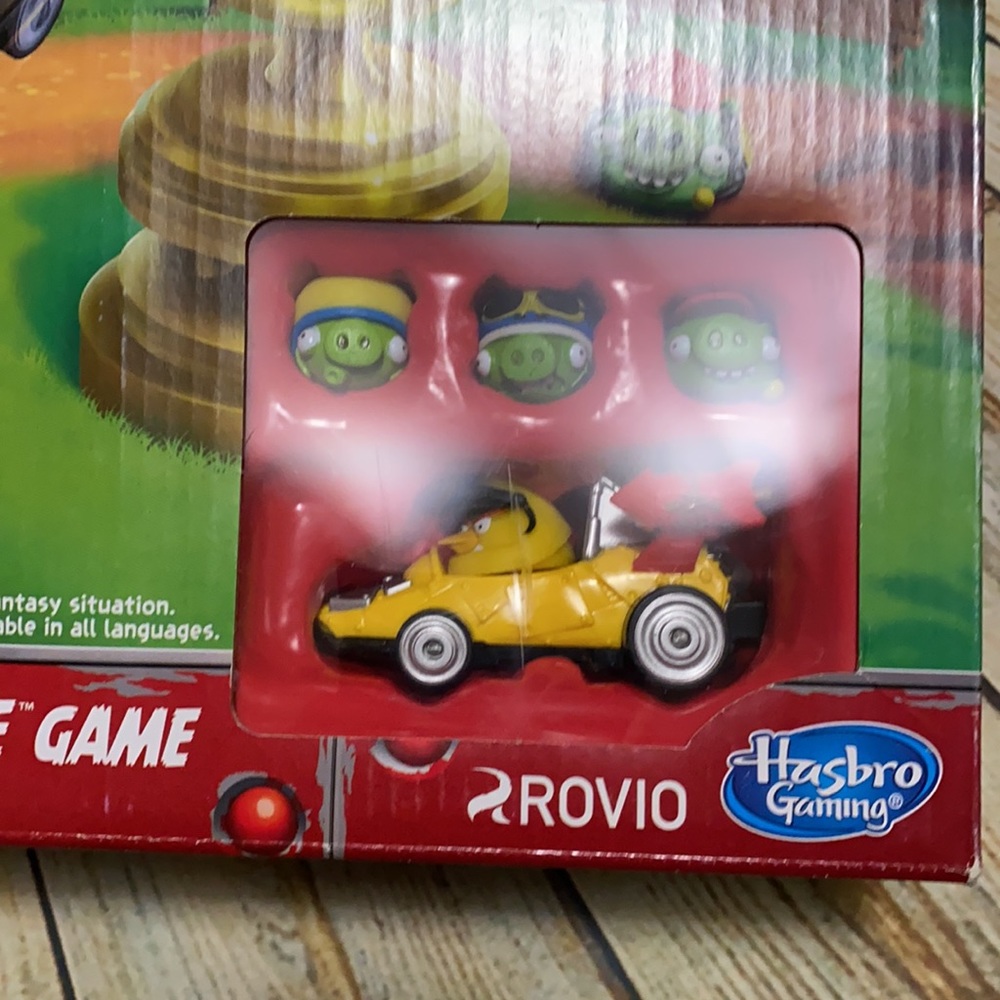 Rare Hasbro Gaming Angry Birds Go! Jenga Trophy Cup Challenge Game actio… - Picture 7 of 8